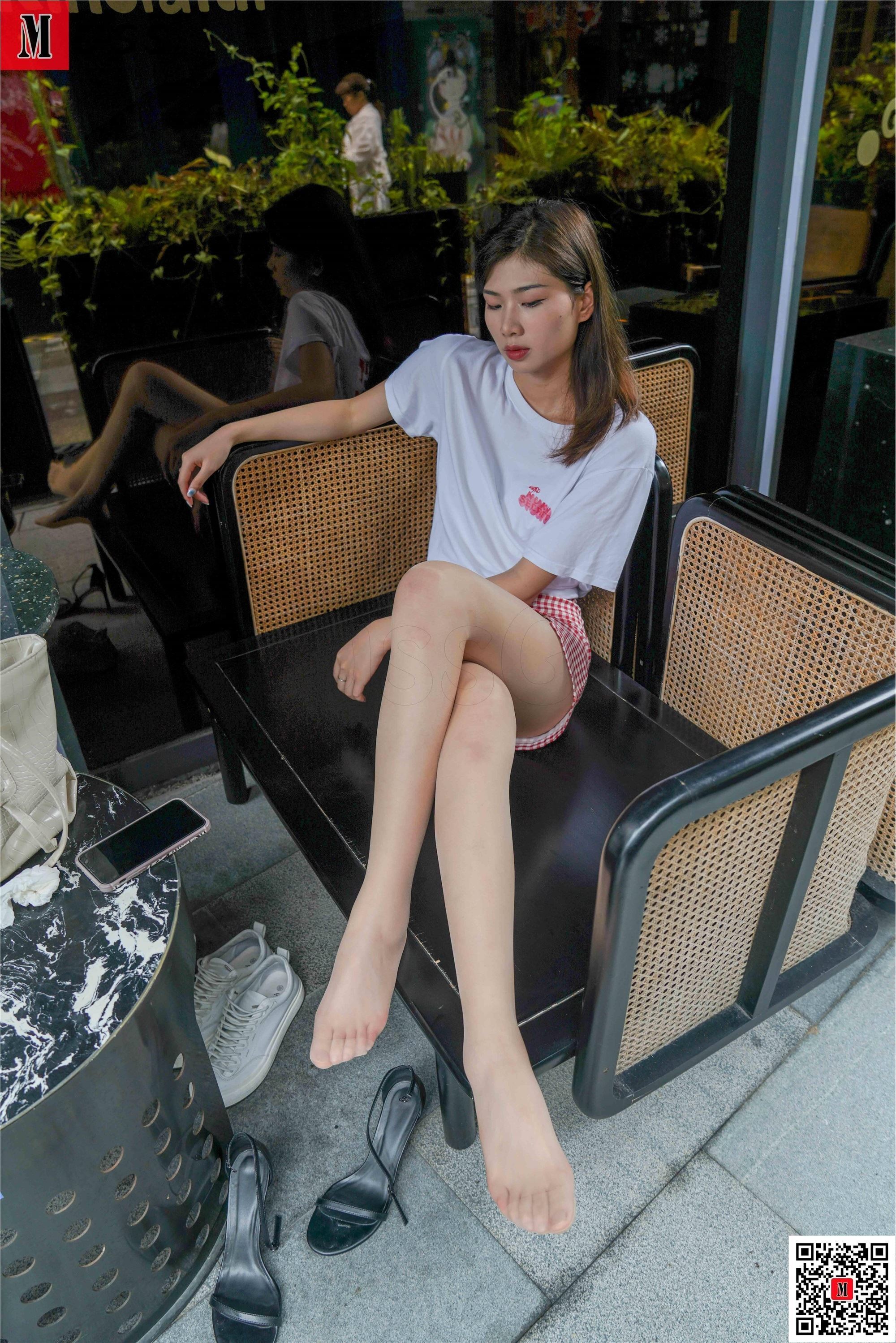 MussGirl慕丝女郎  NO.700 嘘嘘（中）